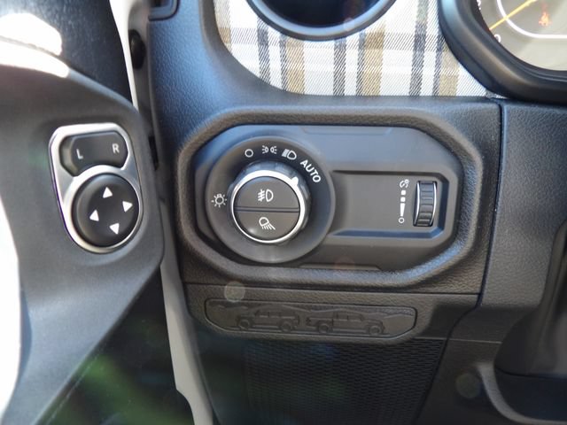 New 2026 Jeep Gladiator Mojave AWD/4WD image 19