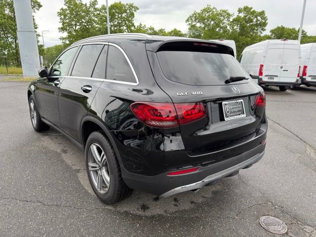 Used 2021 Mercedes-Benz GLC 300 4MATIC image 5