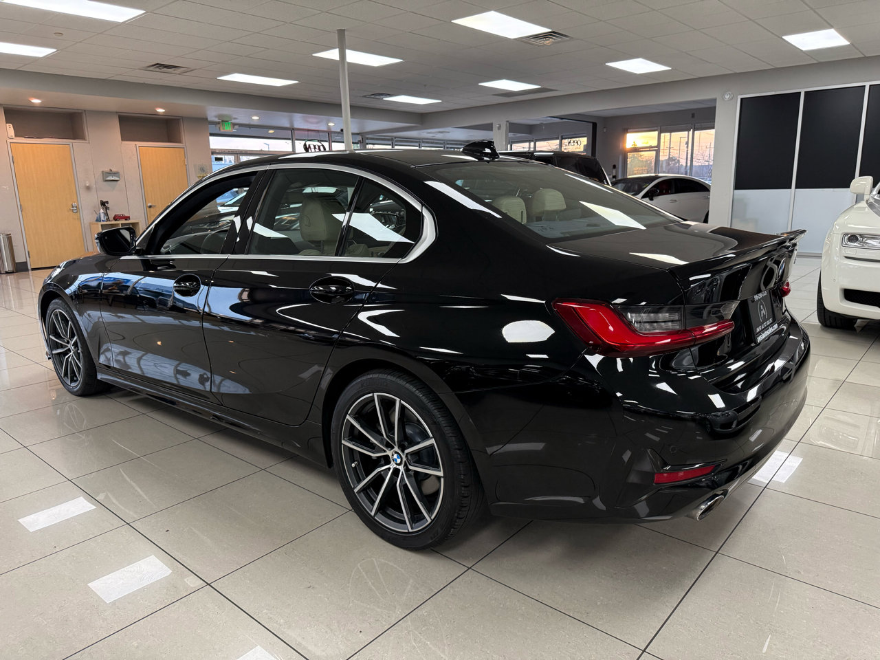 Used 2020 BMW 330i 330i w/ Convenience Package image 7