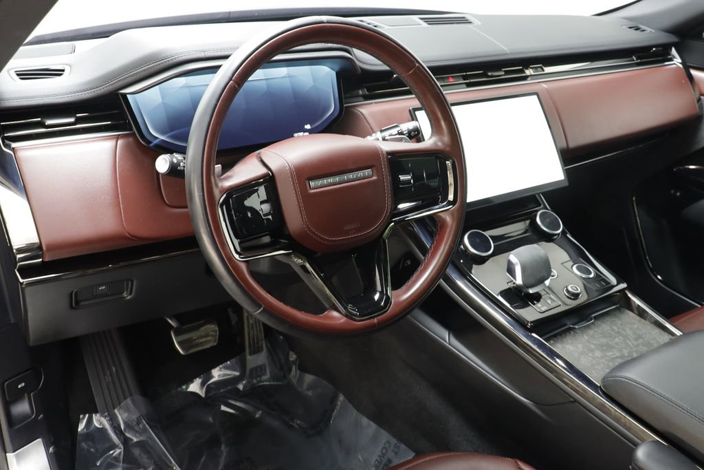 Used 2023 Land Rover Range Rover Sport SE Dynamic image 7