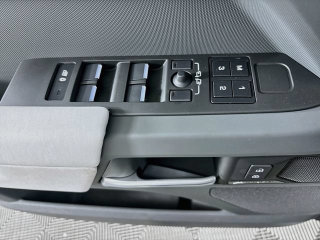 New 2026 Land Rover Defender 130 S AWD/4WD image 19