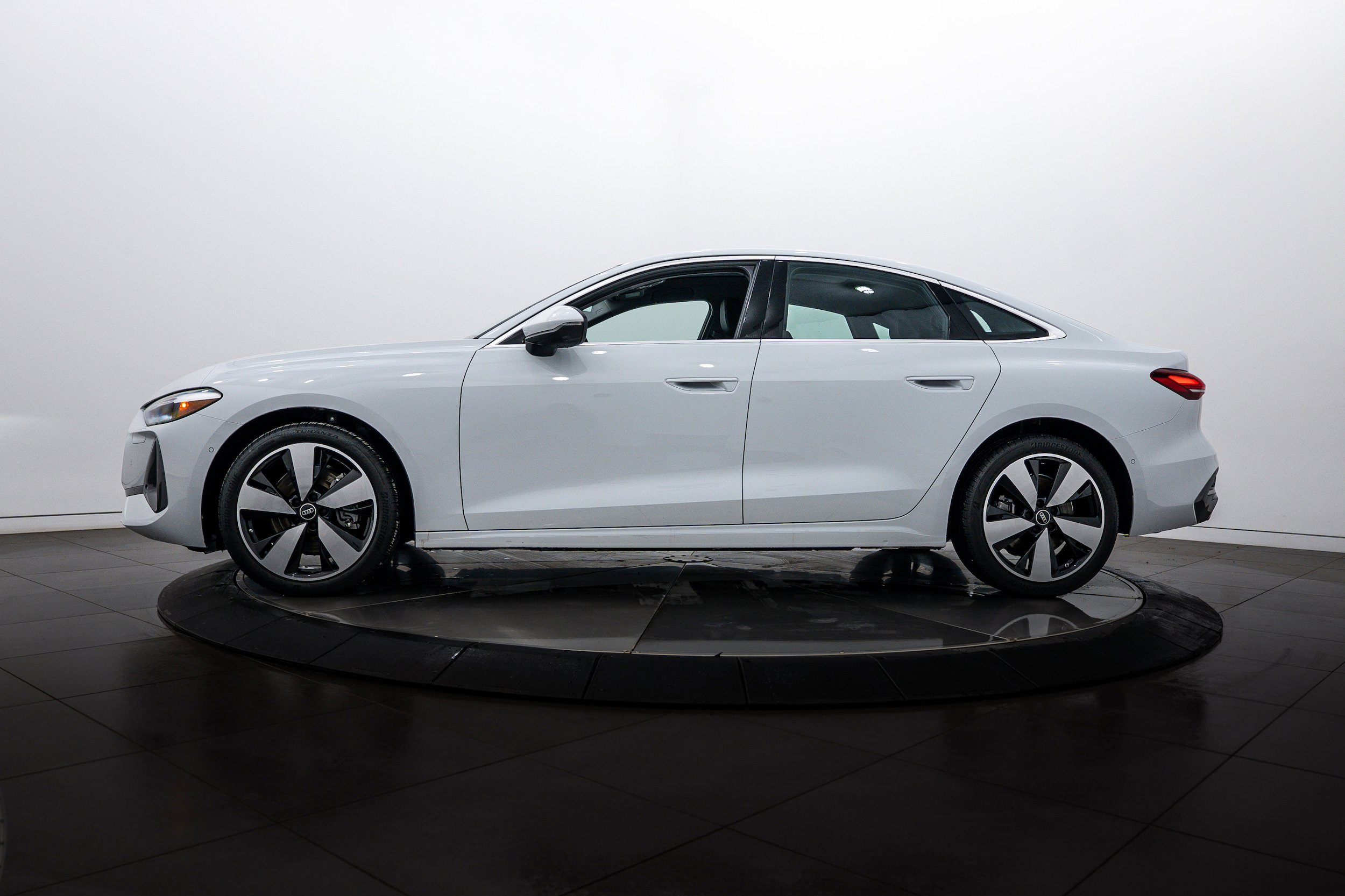 Certified 2025 Audi A5 2.0T Premium w/ Convenience Package AWD/4WD image 6