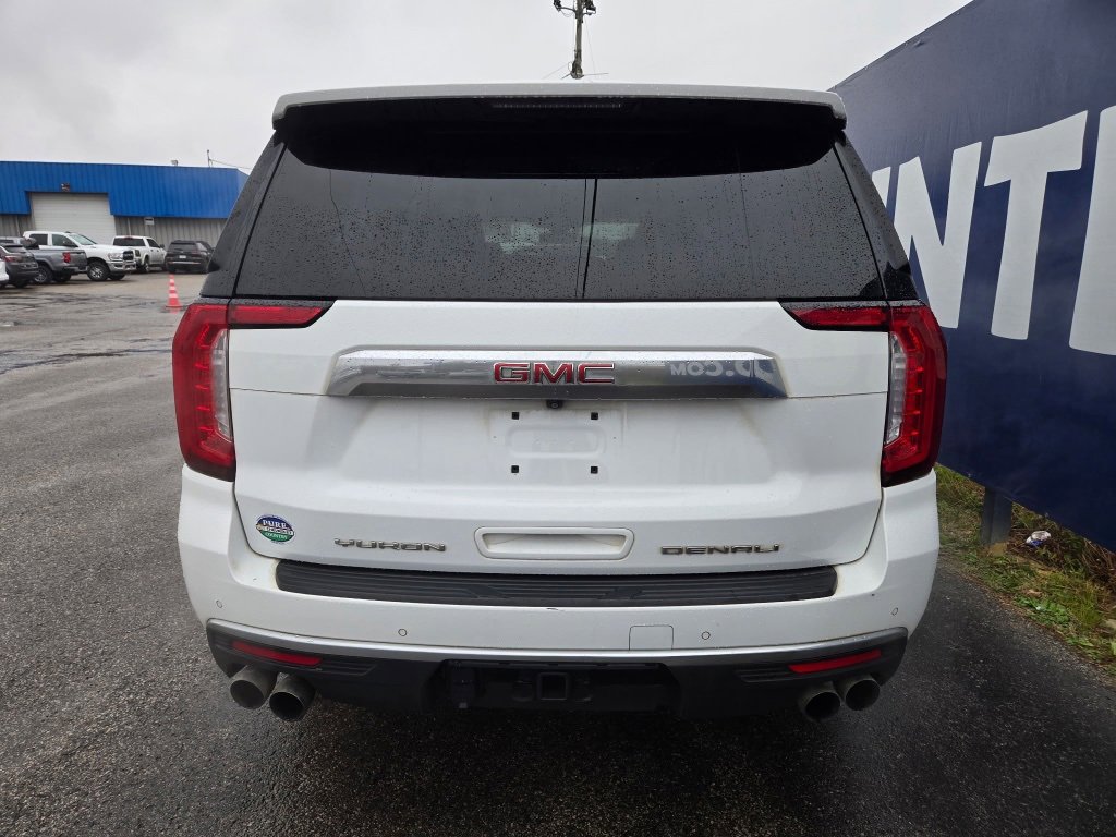 Used 2022 GMC Yukon XL Denali image 6