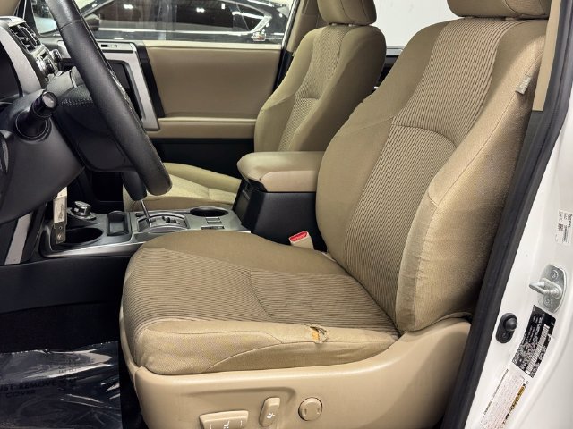 Used 2019 Toyota 4Runner SR5 AWD/4WD image 11