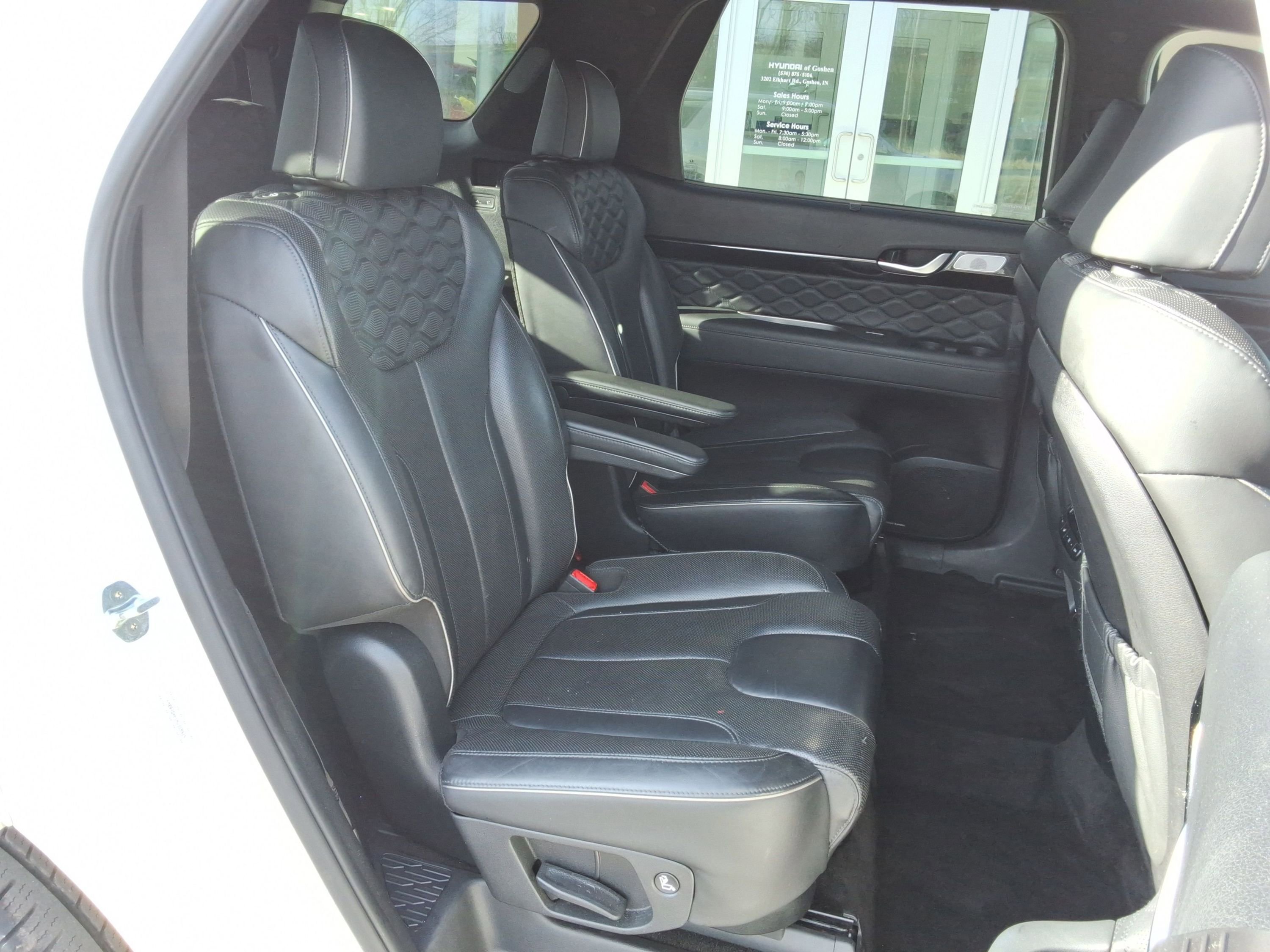 Used 2021 Hyundai Palisade Calligraphy w/ Cargo Package AWD/4WD image 34