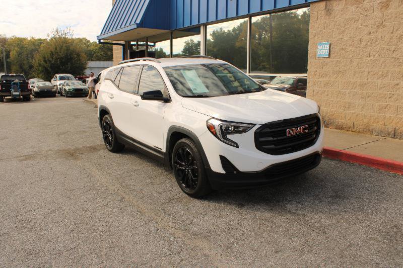 Used 2019 GMC Terrain SLE w/ Driver Convenience Package FWD image 3