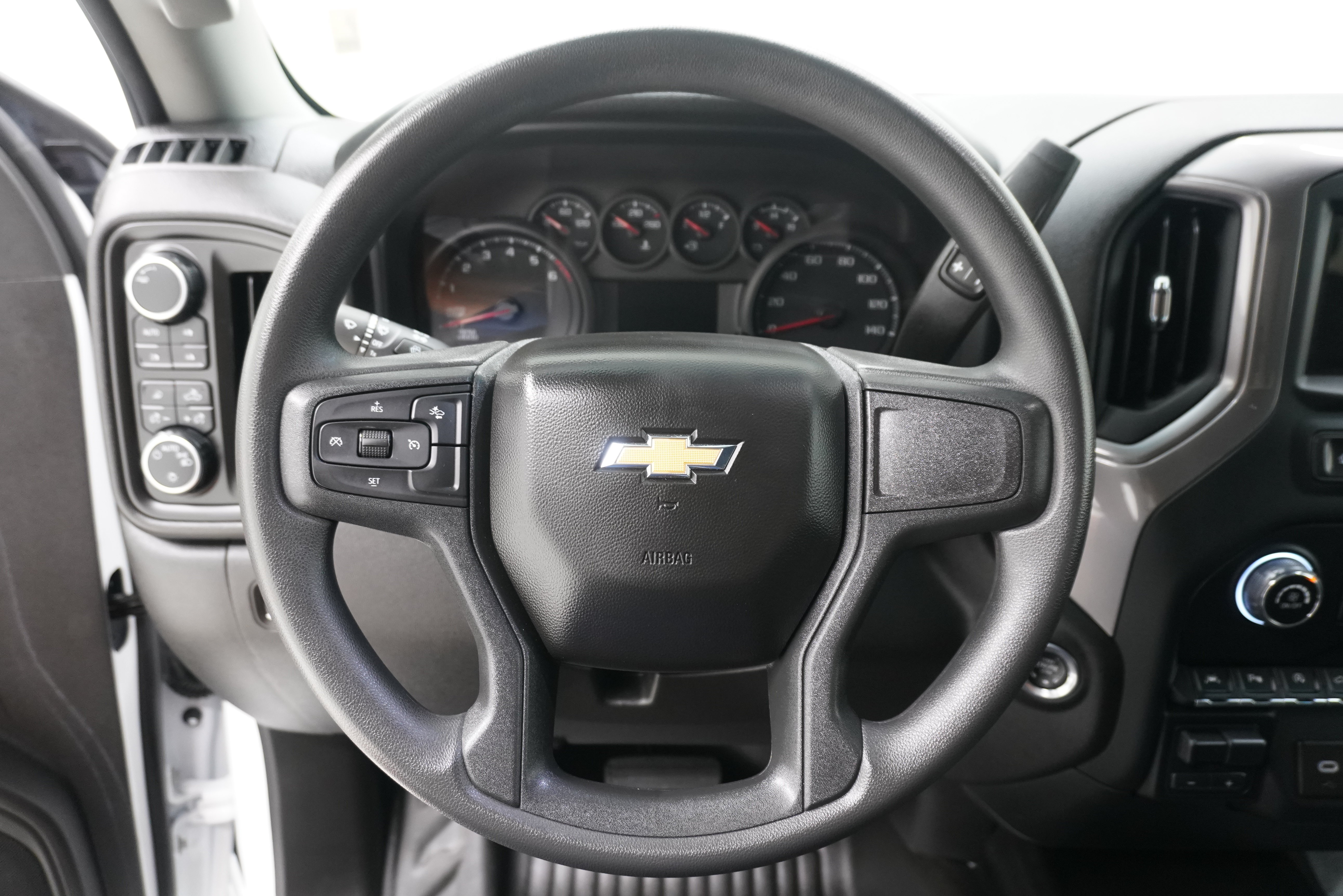 Used 2023 Chevrolet Silverado 1500 W/T w/ WT Safety Package AWD/4WD image 15