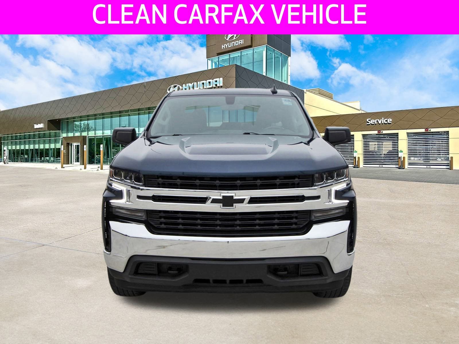 Used 2021 Chevrolet Silverado 1500 LT image 2