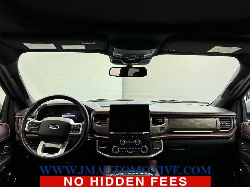 Used 2024 Ford Expedition Max Limited image 12