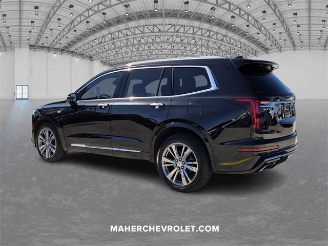 Used 2023 Cadillac XT6 Premium Luxury image 5