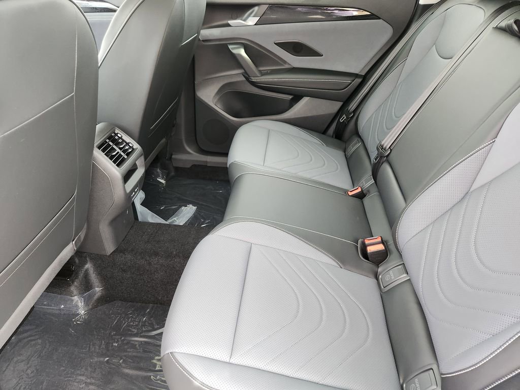 New 2026 Volkswagen Tiguan SE image 19