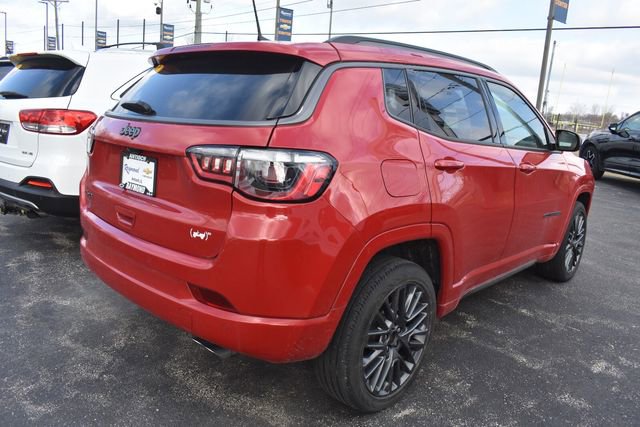 Used 2022 Jeep Compass Limited image 3