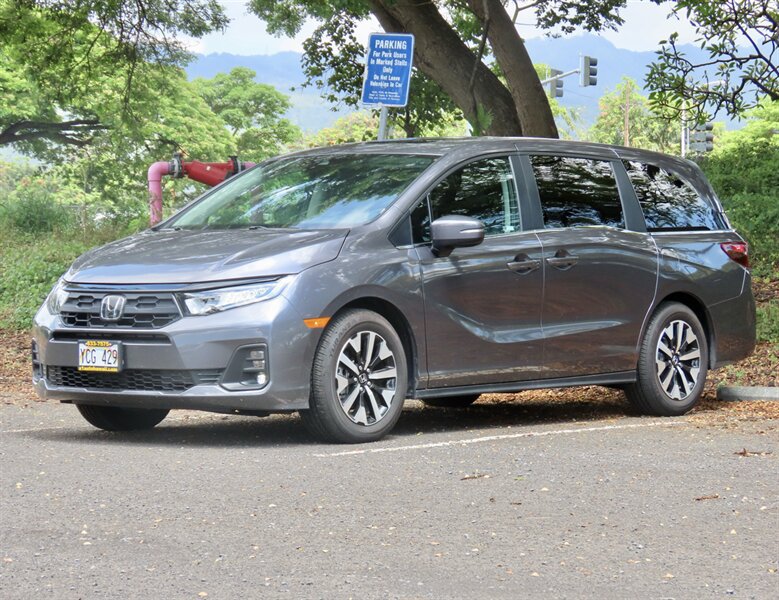 Used 2026 Honda Odyssey EX-L image 2