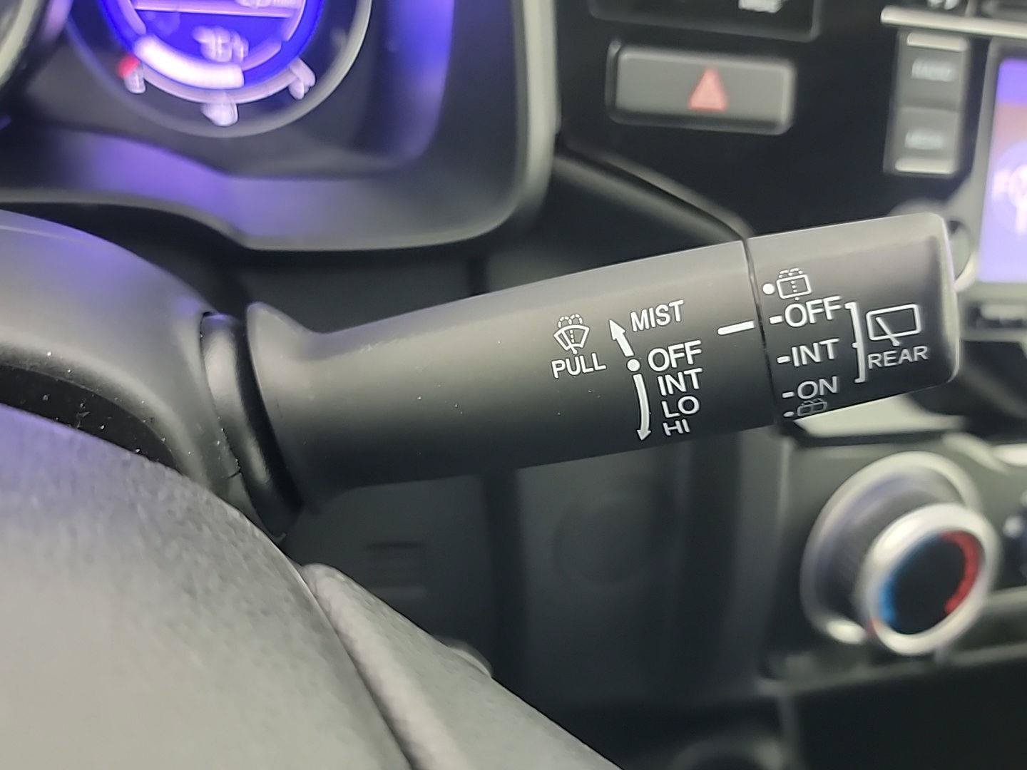 Used 2020 Honda Fit LX image 25