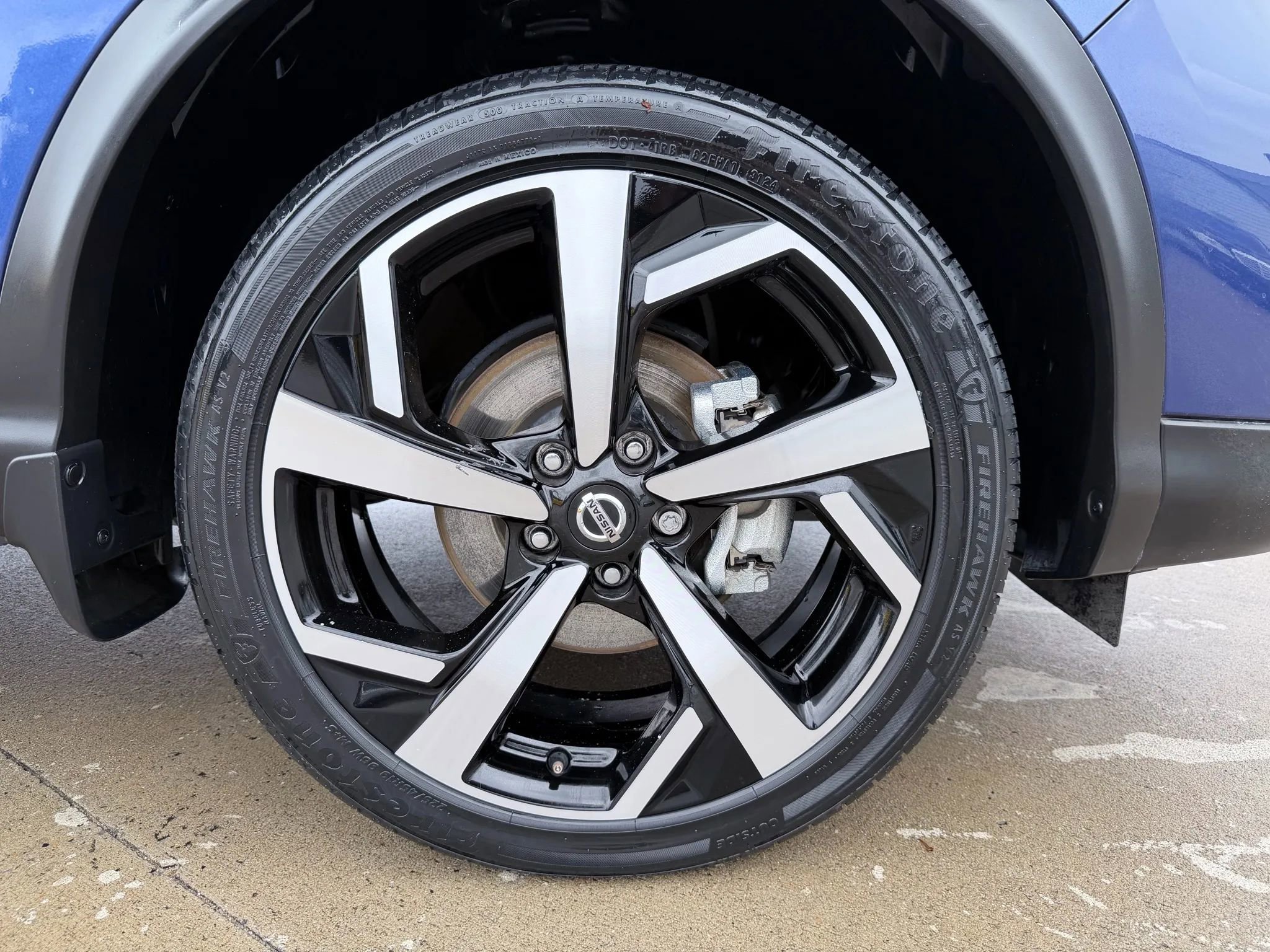 Used 2022 Nissan Rogue Sport SL image 31