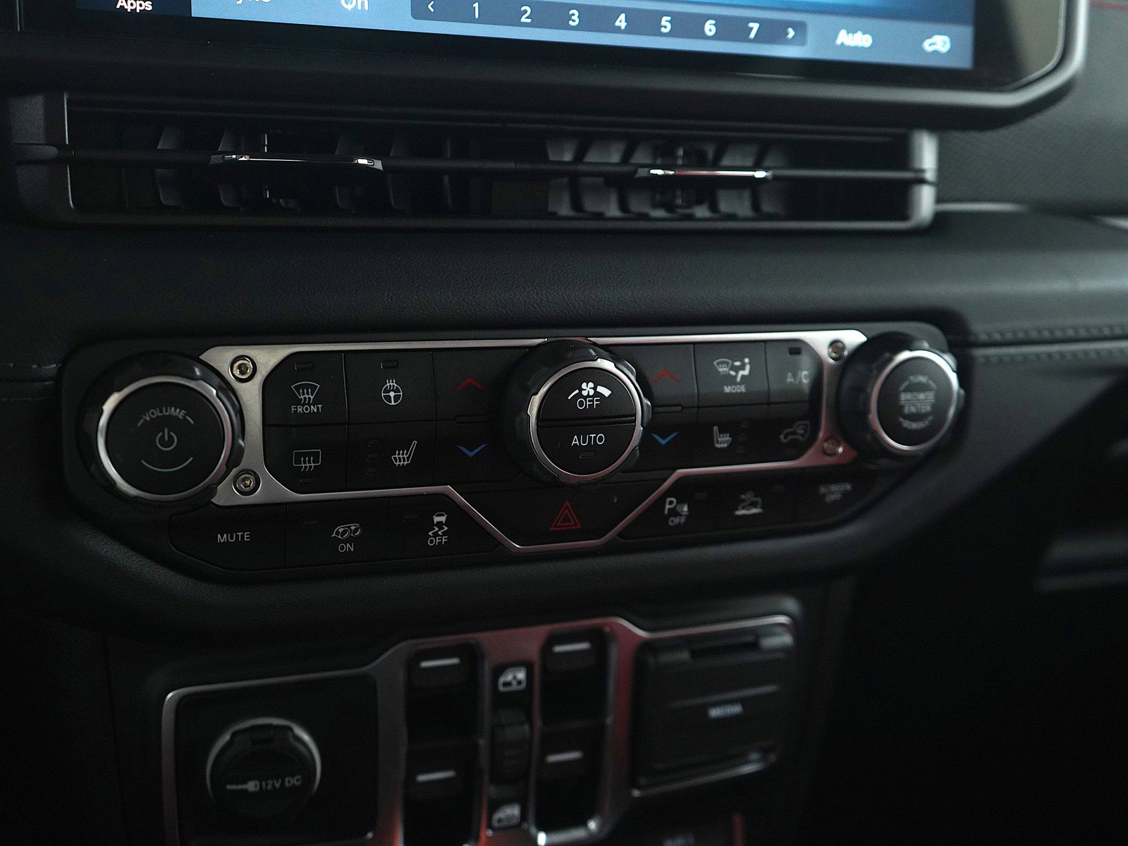 Used 2024 Jeep Wrangler Unlimited Rubicon 392 image 22