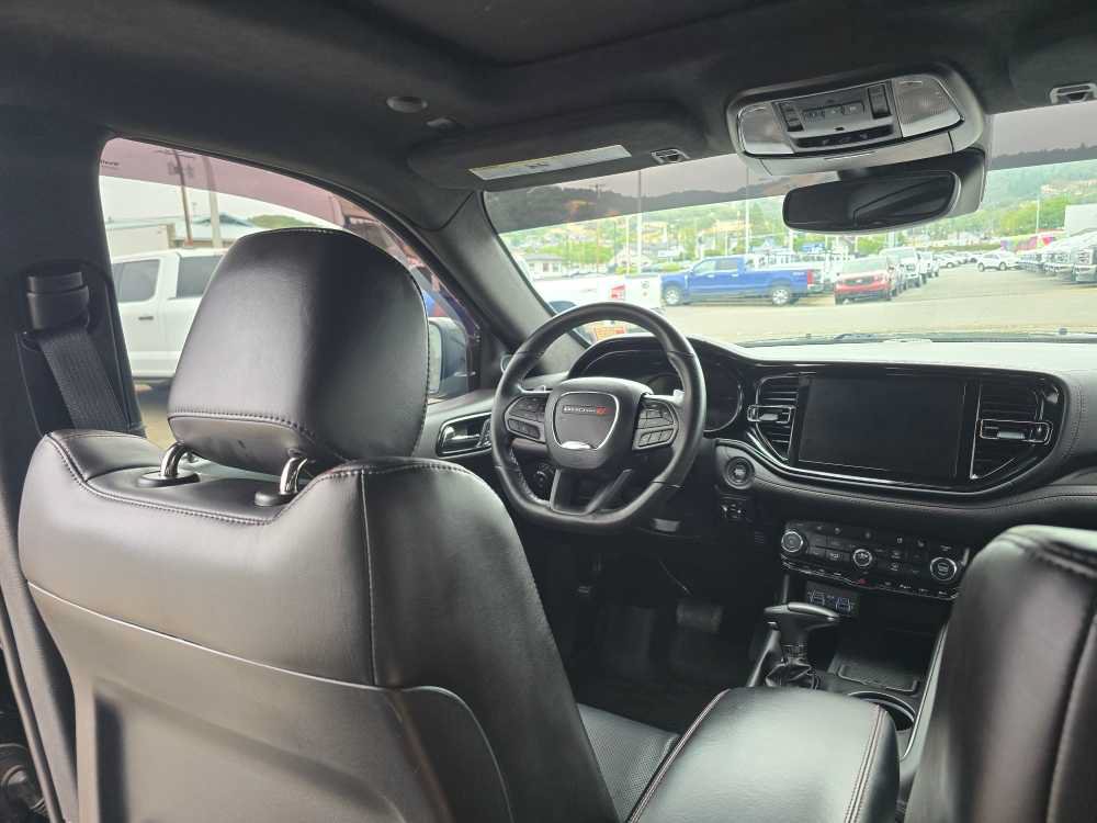 Used 2022 Dodge Durango R/T w/ Tow 'N Go Package AWD/4WD image 10