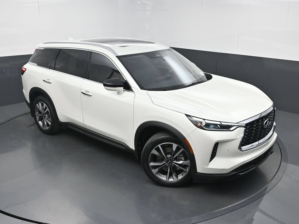 Used 2023 INFINITI QX60 Luxe w/ Vision Package FWD image 37