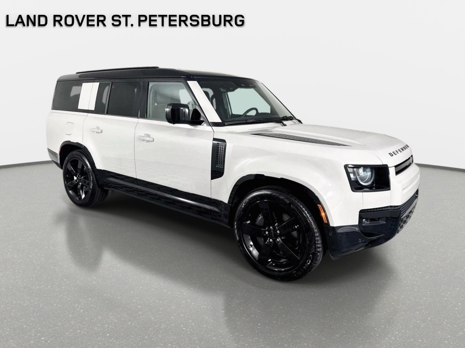 New 2026 Land Rover Defender 130 X-Dynamic SE AWD/4WD image 3