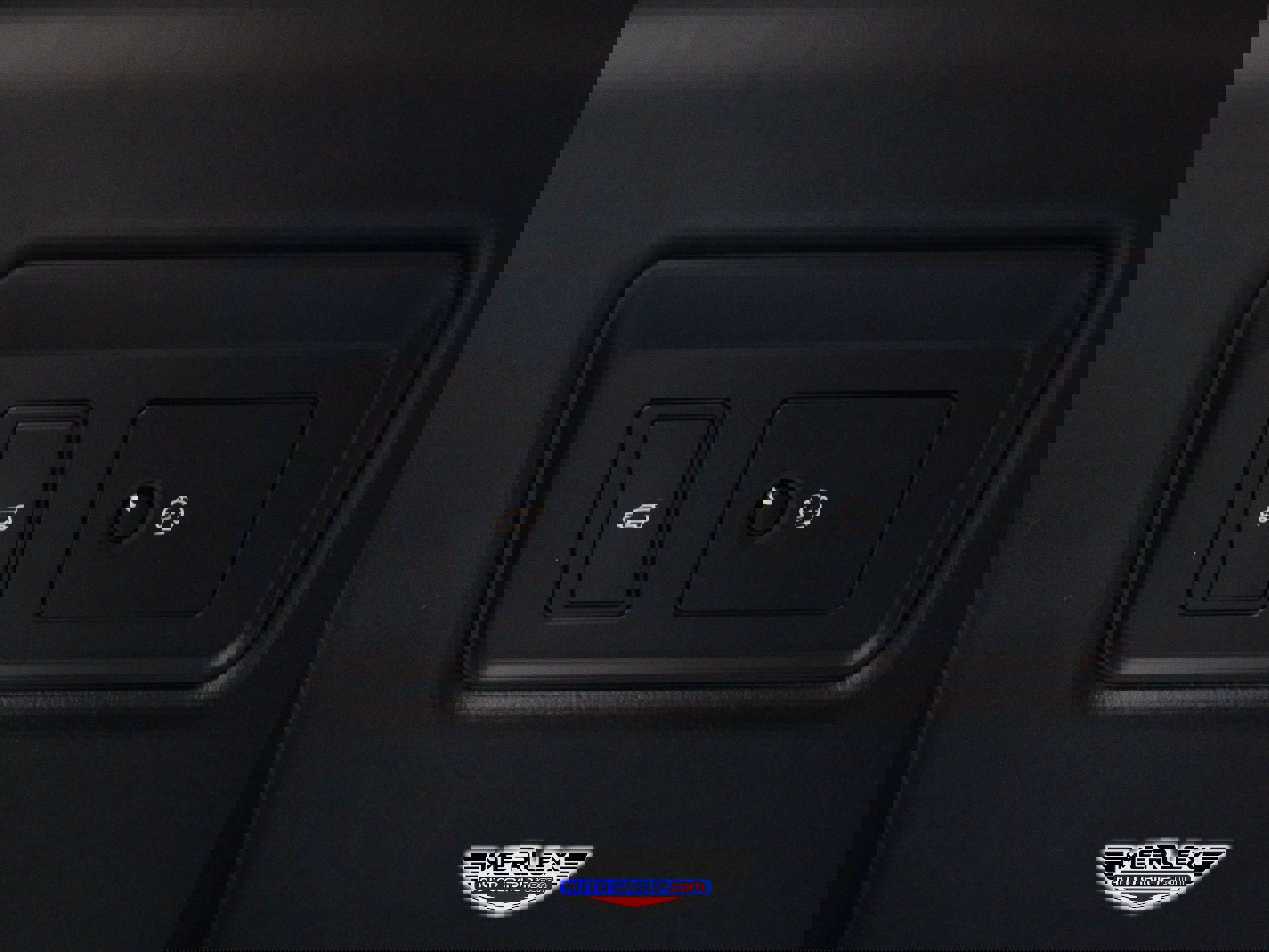 Used 2018 Land Rover Range Rover Long Wheelbase Supercharged image 35