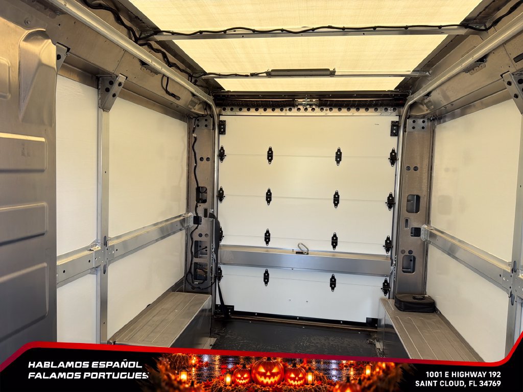 Used 2024 Chevrolet Brightdrop 400 w/ Commercial Equipment Package AWD/4WD image 22