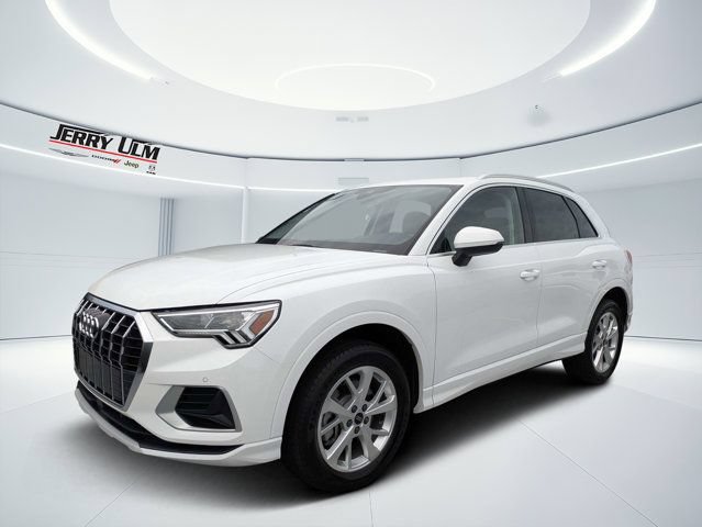 Used 2023 Audi Q3 2.0T Premium AWD/4WD image 8