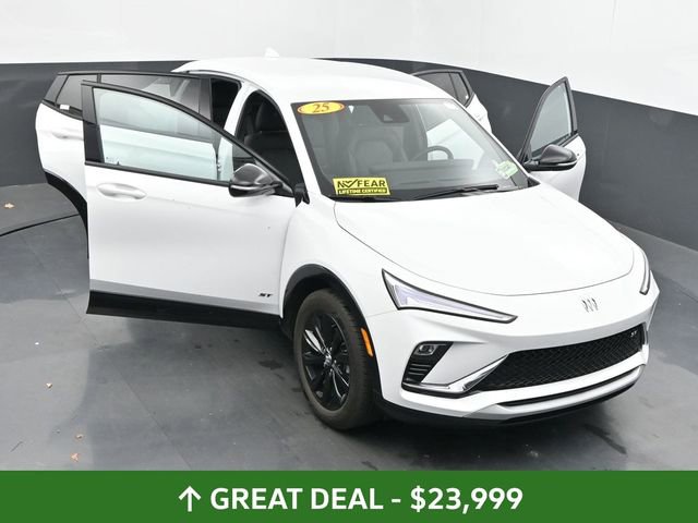 Used 2025 Buick Envista Sport Touring image 62