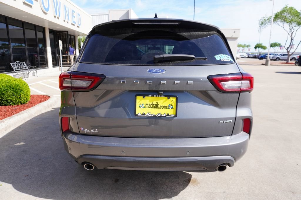Used 2023 Ford Escape ST-Line w/ Tech Pack #1 image 5