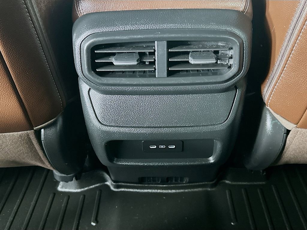 Used 2025 Honda Passport EX-L image 22