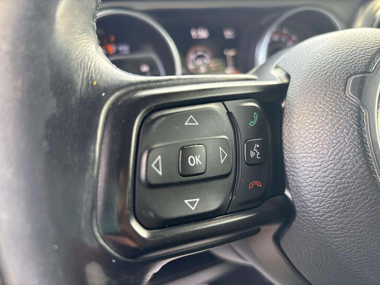 Used 2018 Jeep Wrangler Unlimited Sport S AWD/4WD image 14