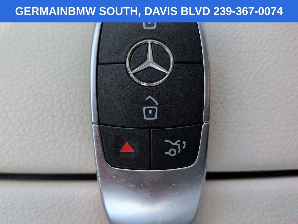 Used 2023 Mercedes-Benz GLB 250 image 29