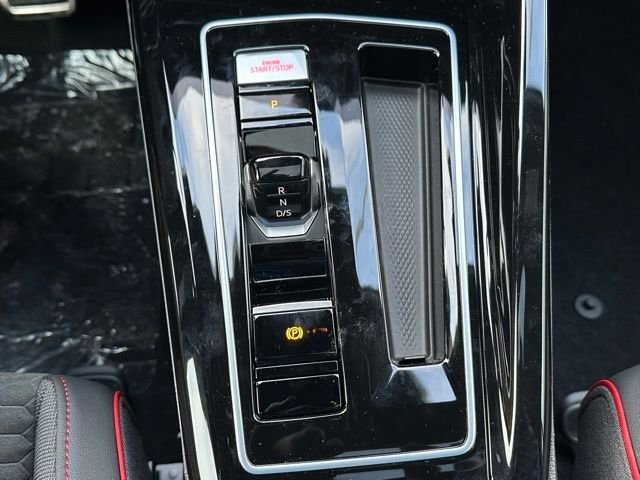 New 2026 Volkswagen GTI SE FWD image 33