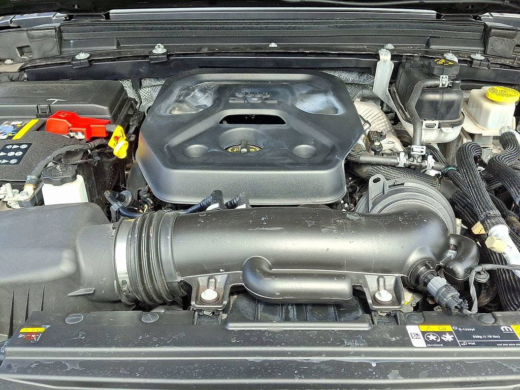 Used 2024 Jeep Wrangler Unlimited w/ Convenience Group image 31