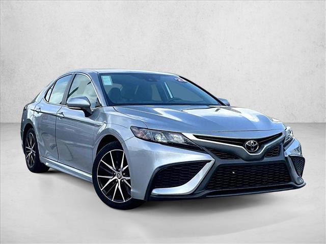 Used 2023 Toyota Camry SE FWD image 12