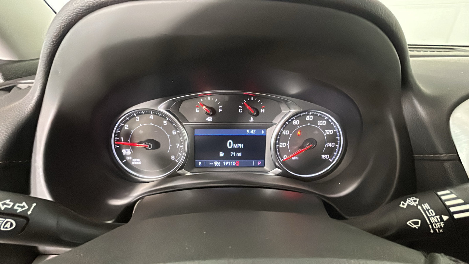 Used 2023 GMC Terrain SLT AWD/4WD image 22