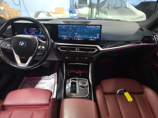 Used 2024 BMW i4 eDrive40 w/ Premium Package RWD image 3