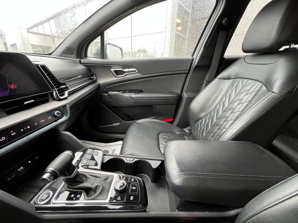 Used 2023 Kia Sportage X-Line w/ X-Line Premium Package AWD/4WD image 16