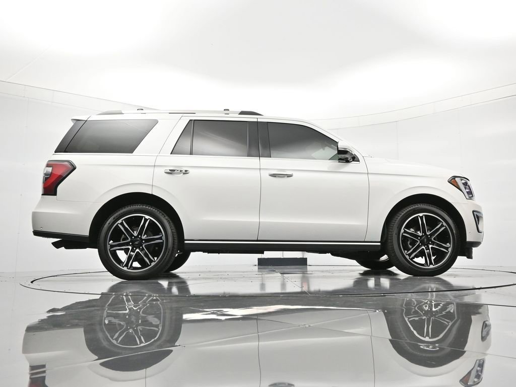 Used 2021 Ford Expedition Limited image 43