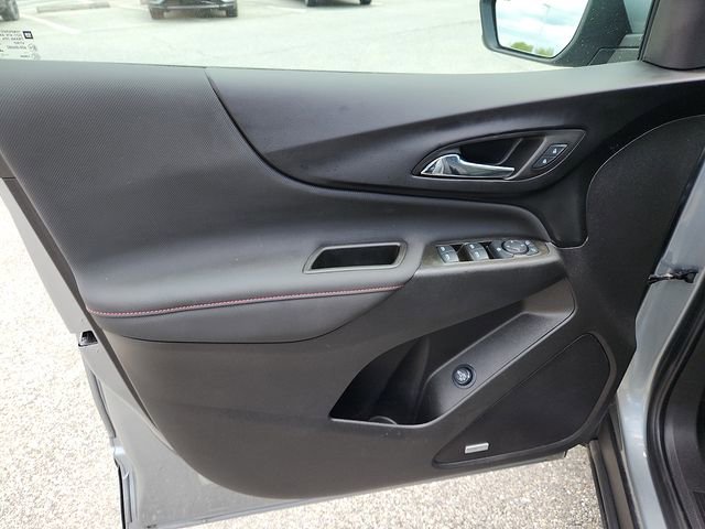 Used 2024 Chevrolet Equinox RS w/ RS Leather Package AWD/4WD image 12