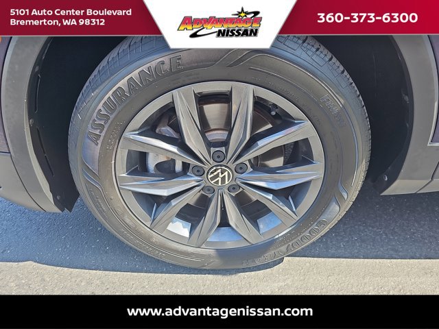 Used 2022 Volkswagen Tiguan SE image 30