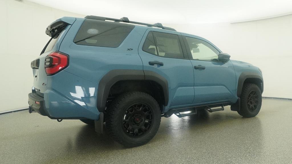 New 2026 Toyota 4Runner SR5 AWD/4WD image 17
