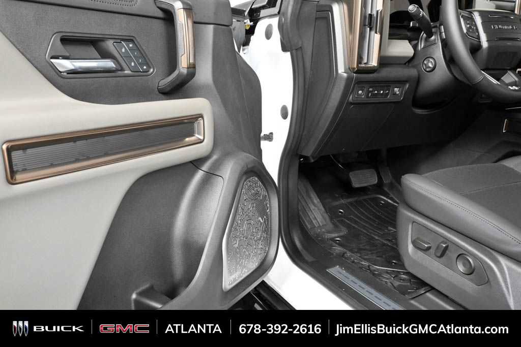 New 2025 GMC Hummer EV 3X w/ LPO, Cargo Utility Package image 6