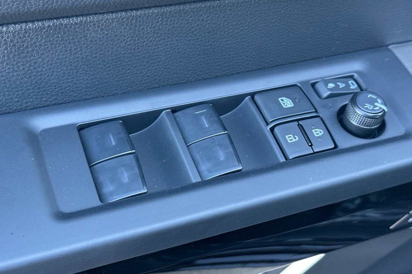 New 2026 Toyota Tundra Limited AWD/4WD image 12