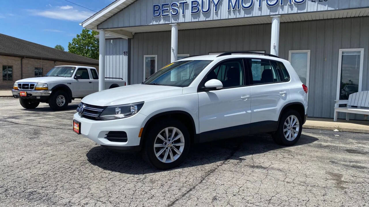Used 2018 Volkswagen Tiguan Limited AWD/4WD image 1