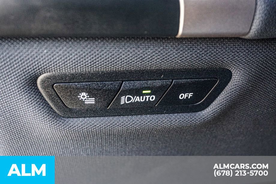 Used 2022 BMW iX xDrive50 w/ Convenience Package image 48