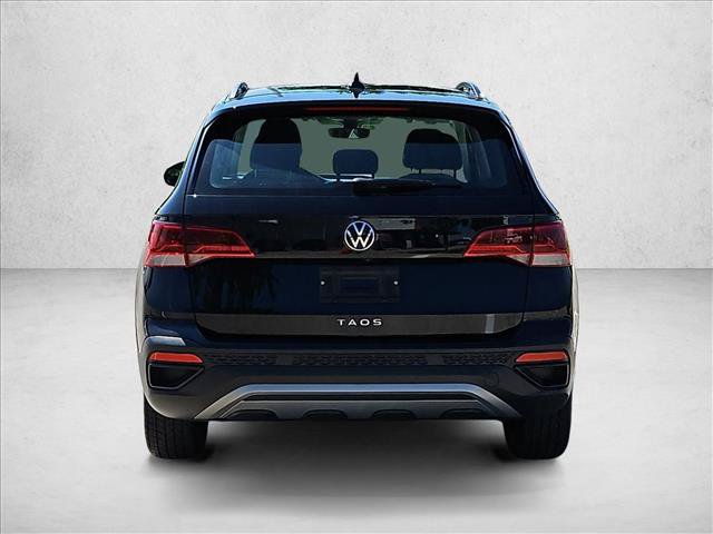 Used 2024 Volkswagen Taos S w/ MDO Package FWD image 7