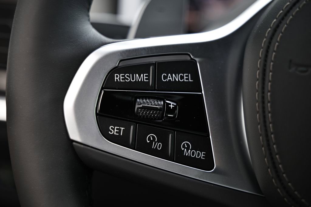 New 2026 BMW X5 xDrive50e w/ M Sport Package image 36