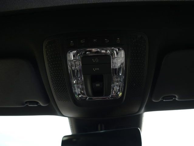Certified 2026 Mercedes-Benz GLA 250 4MATIC image 33
