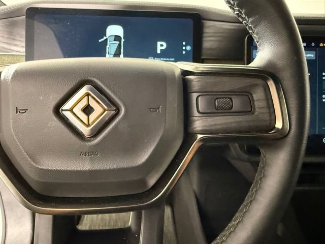 Used 2023 Rivian R1S Adventure AWD/4WD image 17