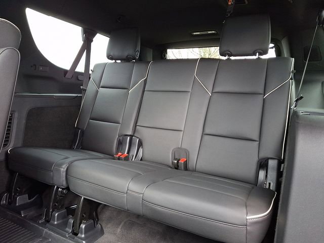 Certified 2025 Cadillac Escalade ESV Sport w/ LPO, Floor Liner Package image 10